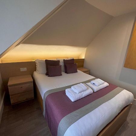 Holtwhites Hotel Enfield Dış mekan fotoğraf