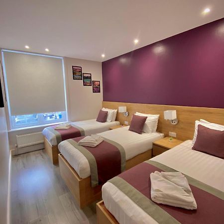 Holtwhites Hotel Enfield Dış mekan fotoğraf