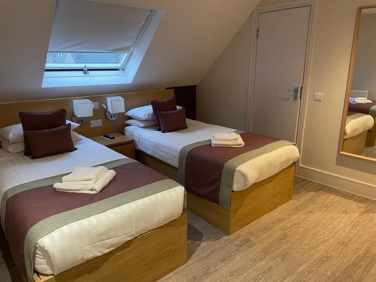 Holtwhites Hotel Enfield Dış mekan fotoğraf