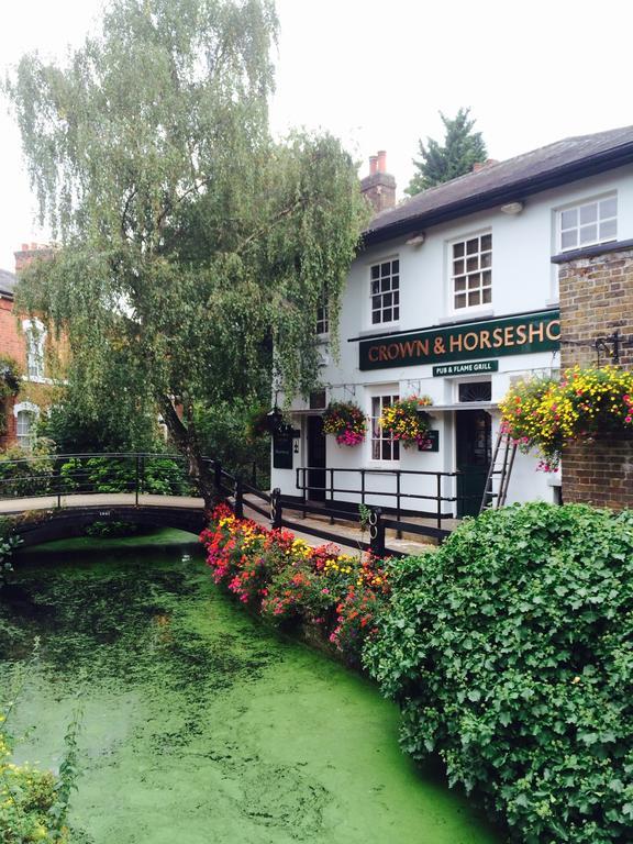 Holtwhites Hotel Enfield Dış mekan fotoğraf